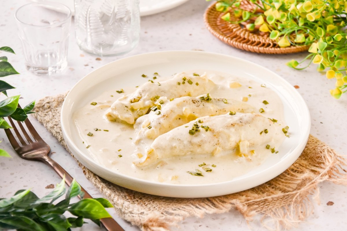 Pechugas de pollo con salsa de queso