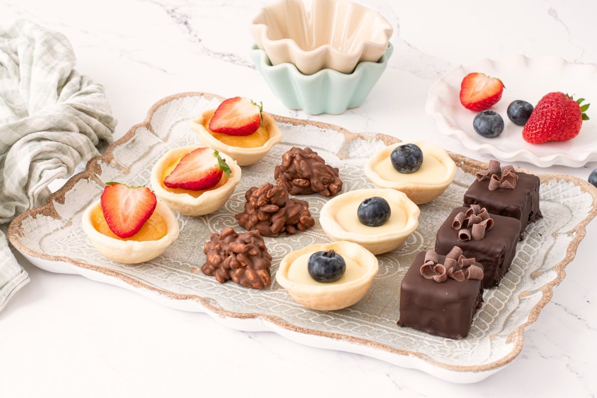 Petit fours en la fuente