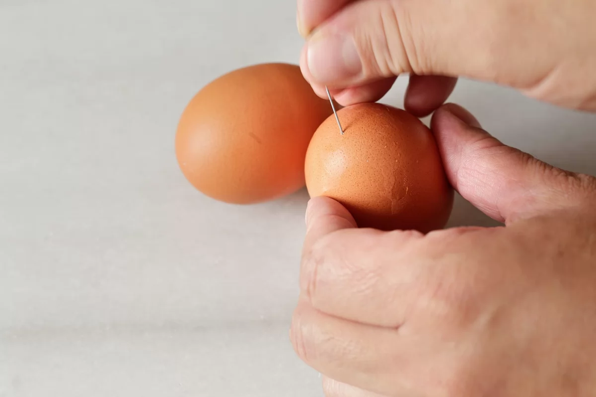 Preparación de los huevos marinados