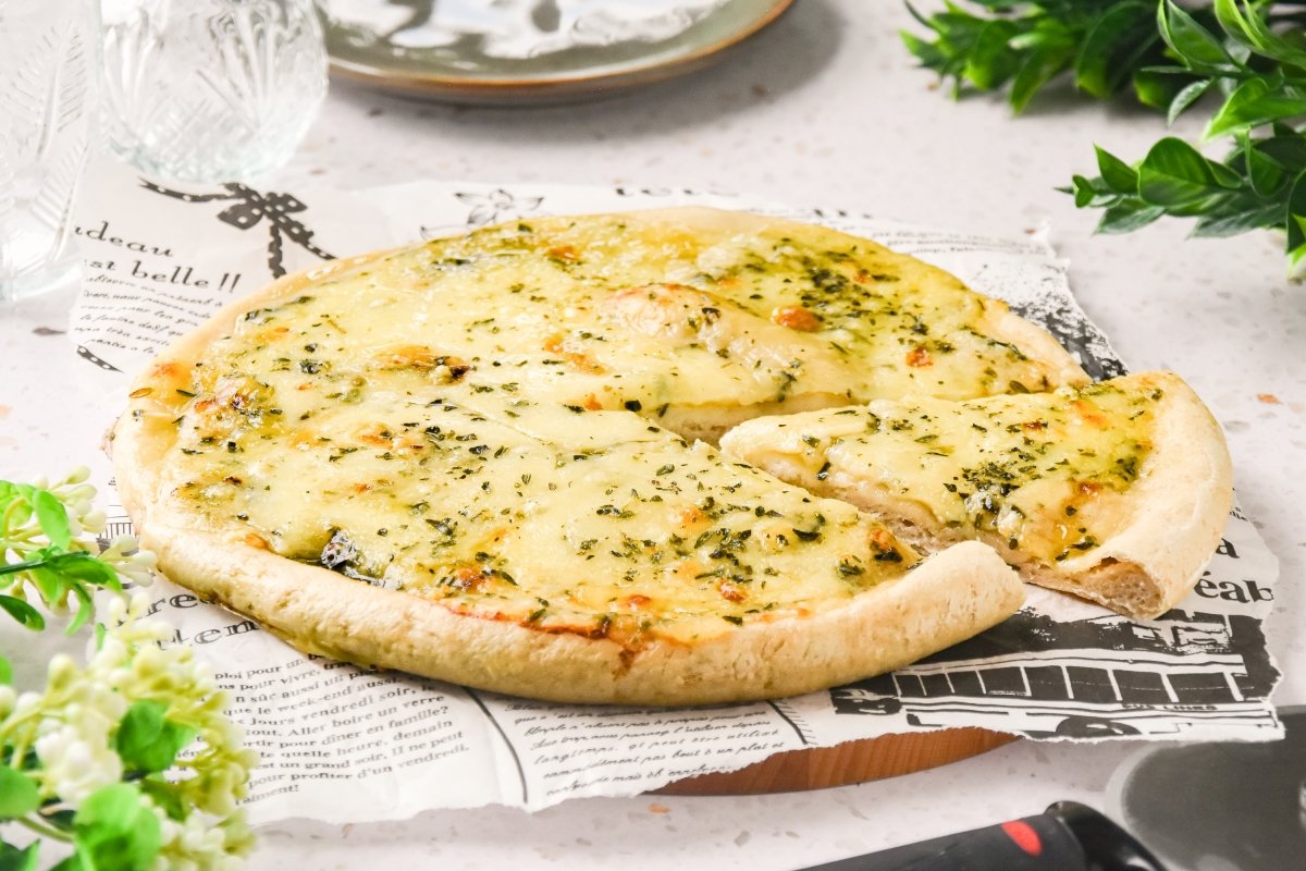 Pizza bianca casera