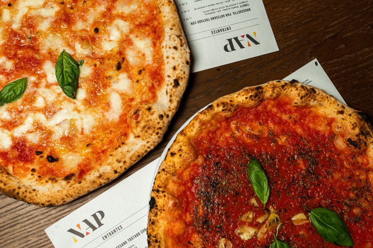 Pizzas Margherita y Marinara de NAP en Barcelona