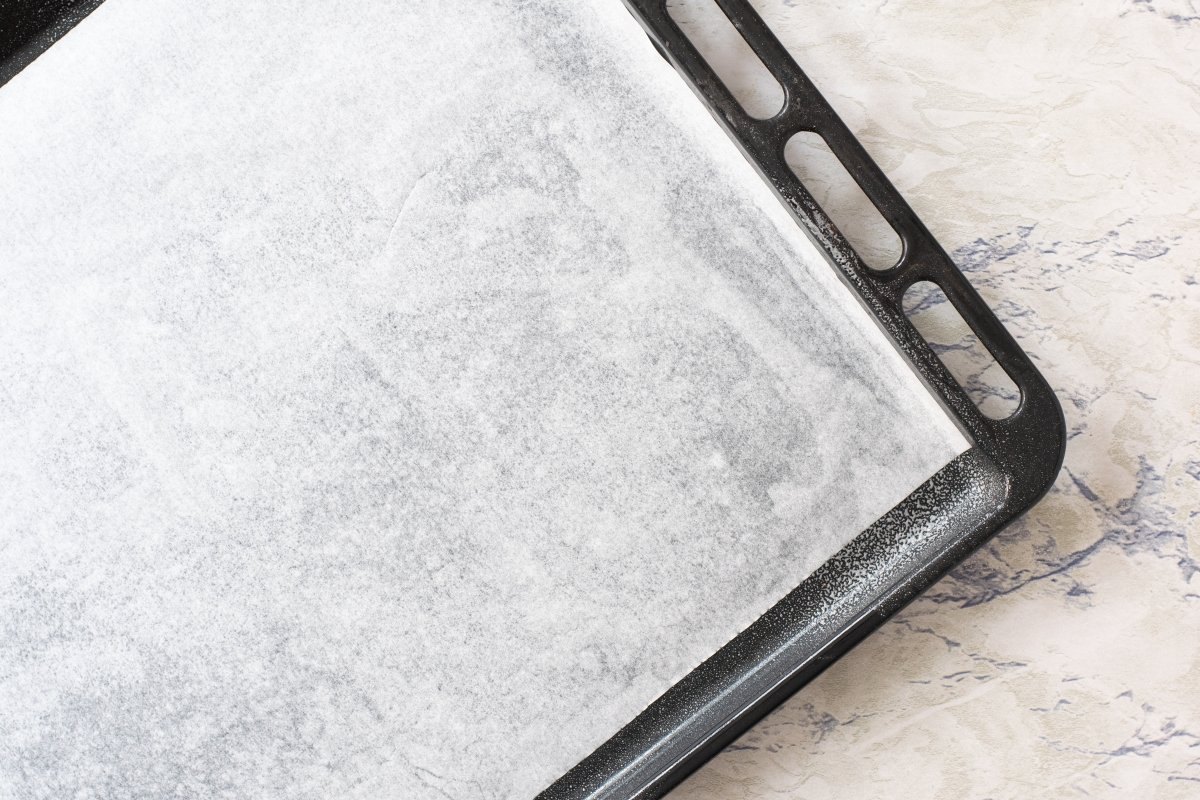 Plancha de bizcocho genovés para el tronco de Navidad