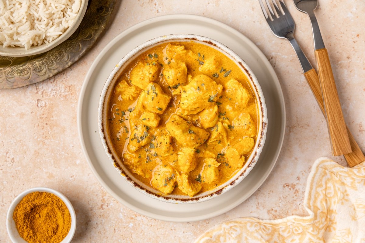 Pollo al curry con Thermomix servido