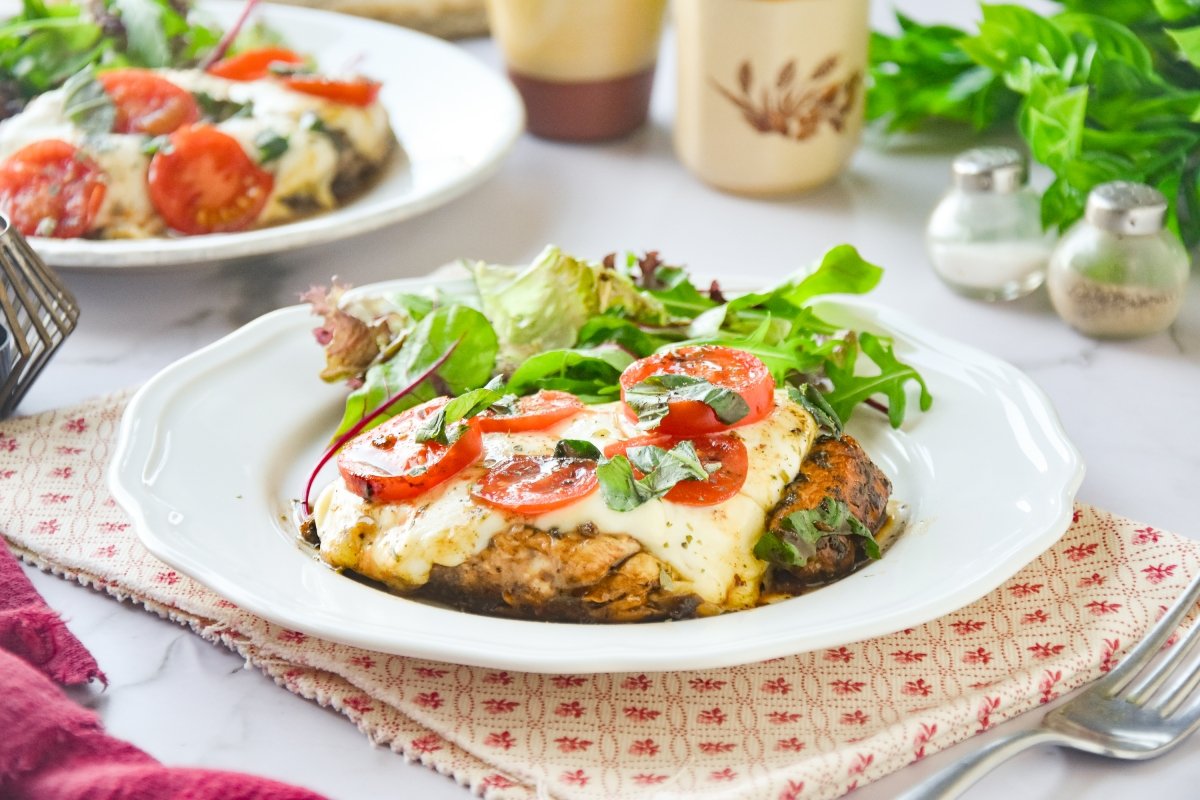 Pollo caprese listo para comer