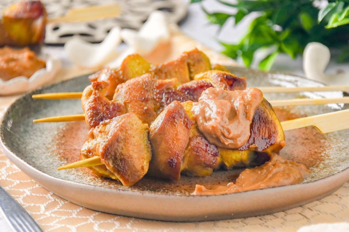 Pollo satay casero