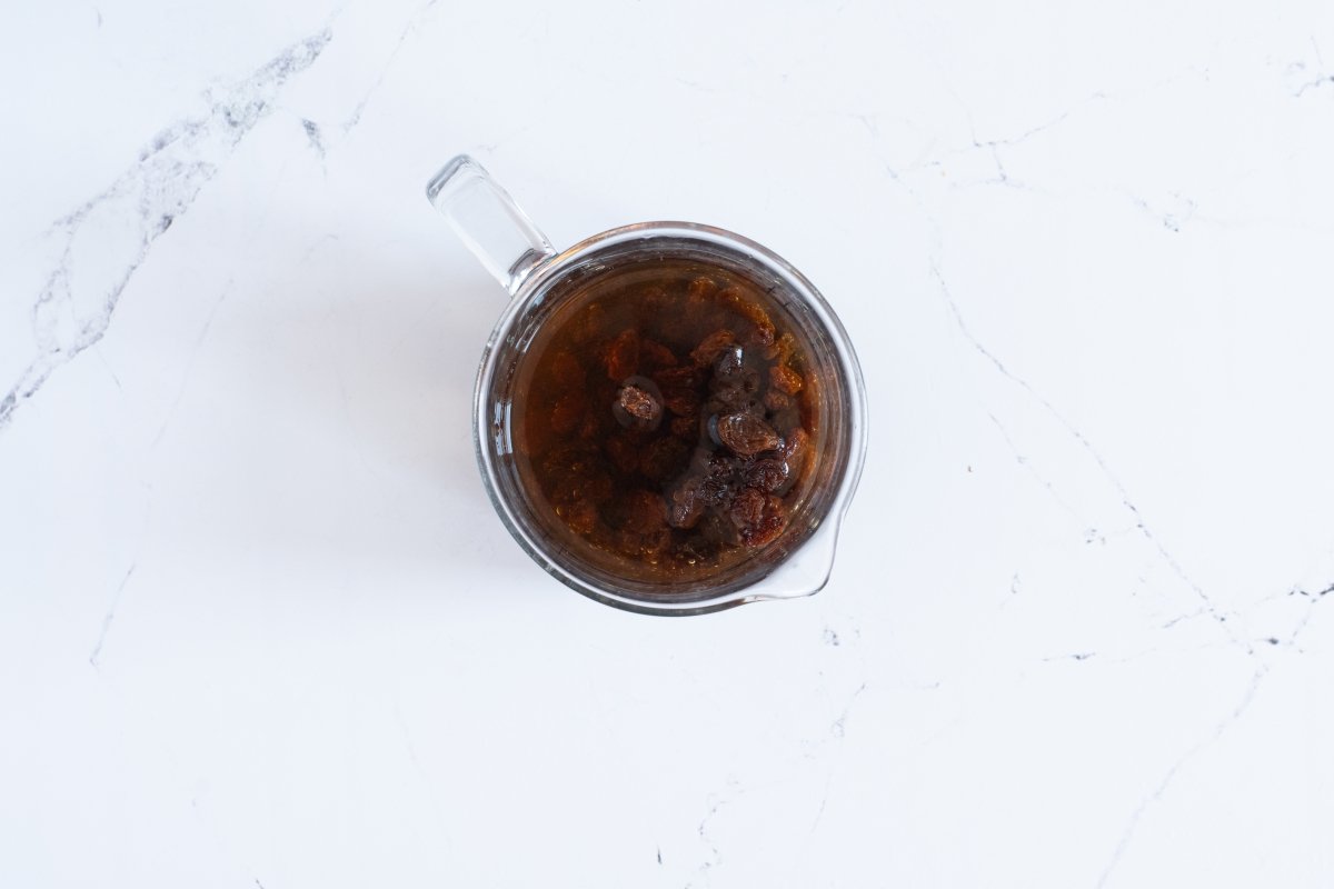 Ponemos a remojo las pasas