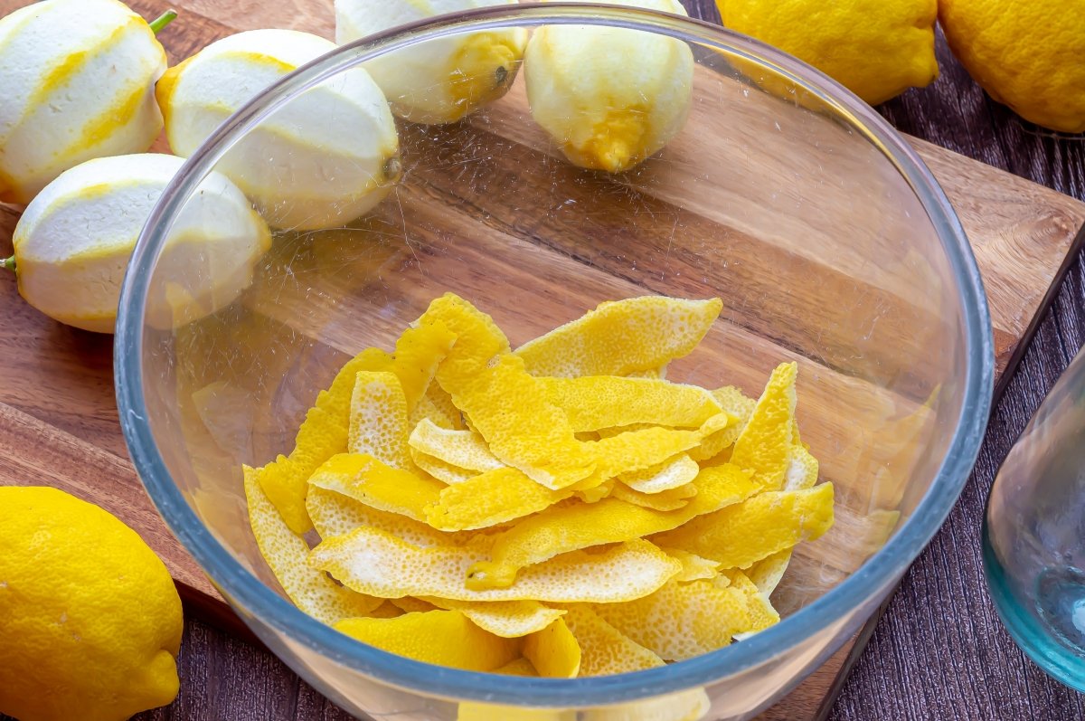 Put the lemon peels in a container