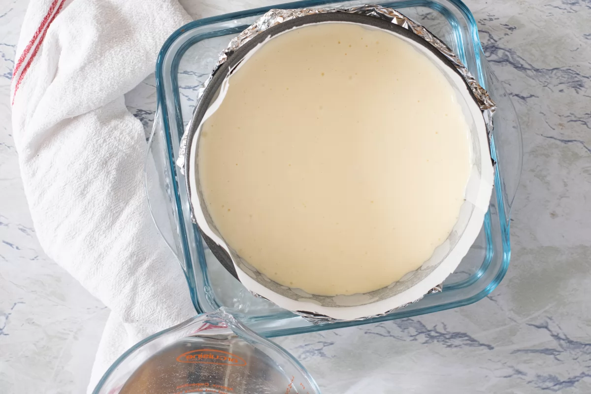 Tarta de queso japonesa 13 Preparamos el baño maría de la tarta de queso japonesa