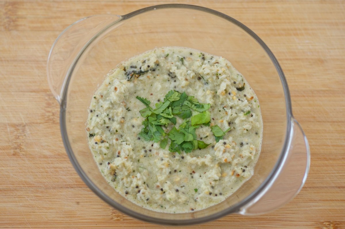 Preparar el chutney de coco