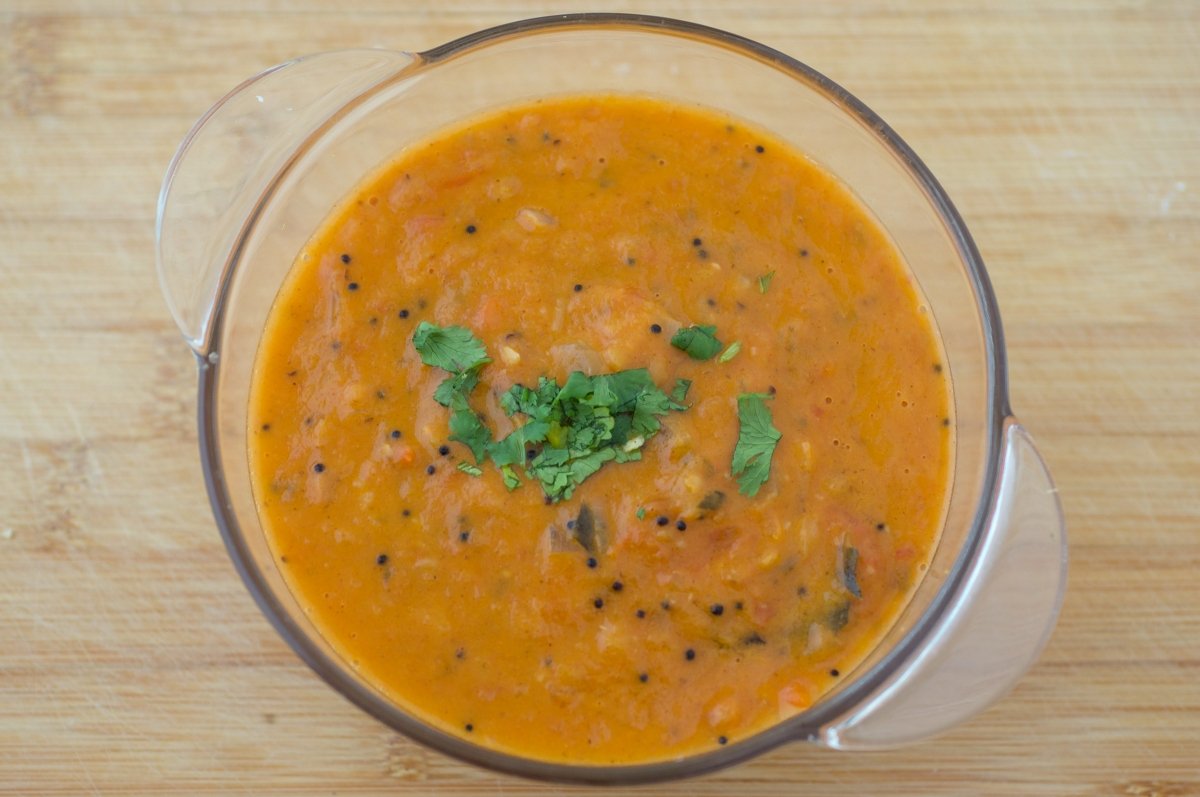 Preparar el chutney de tomate