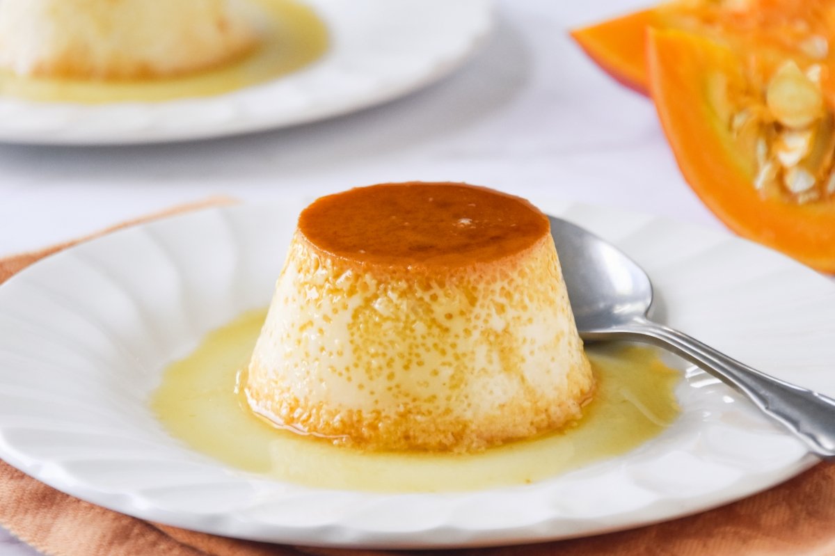 Presentación del flan de calabaza