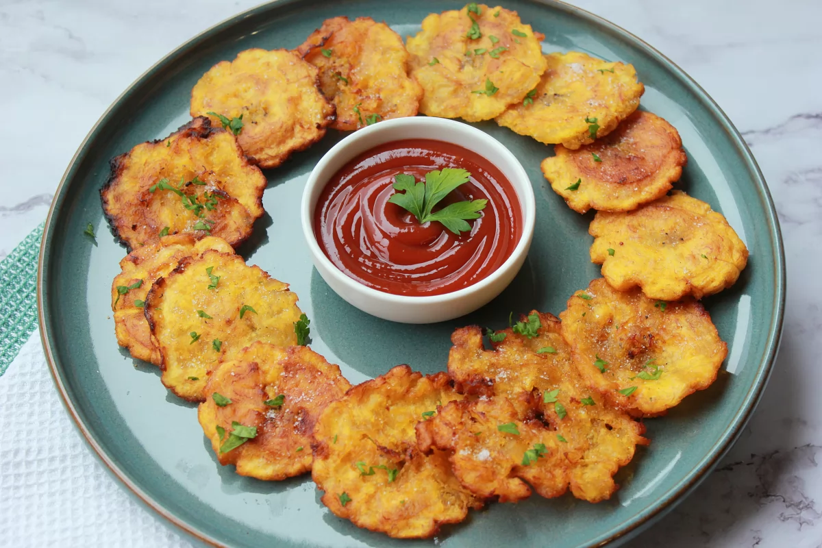Patacones (tostones) 8 Presentación final de los patacones o tostones *
