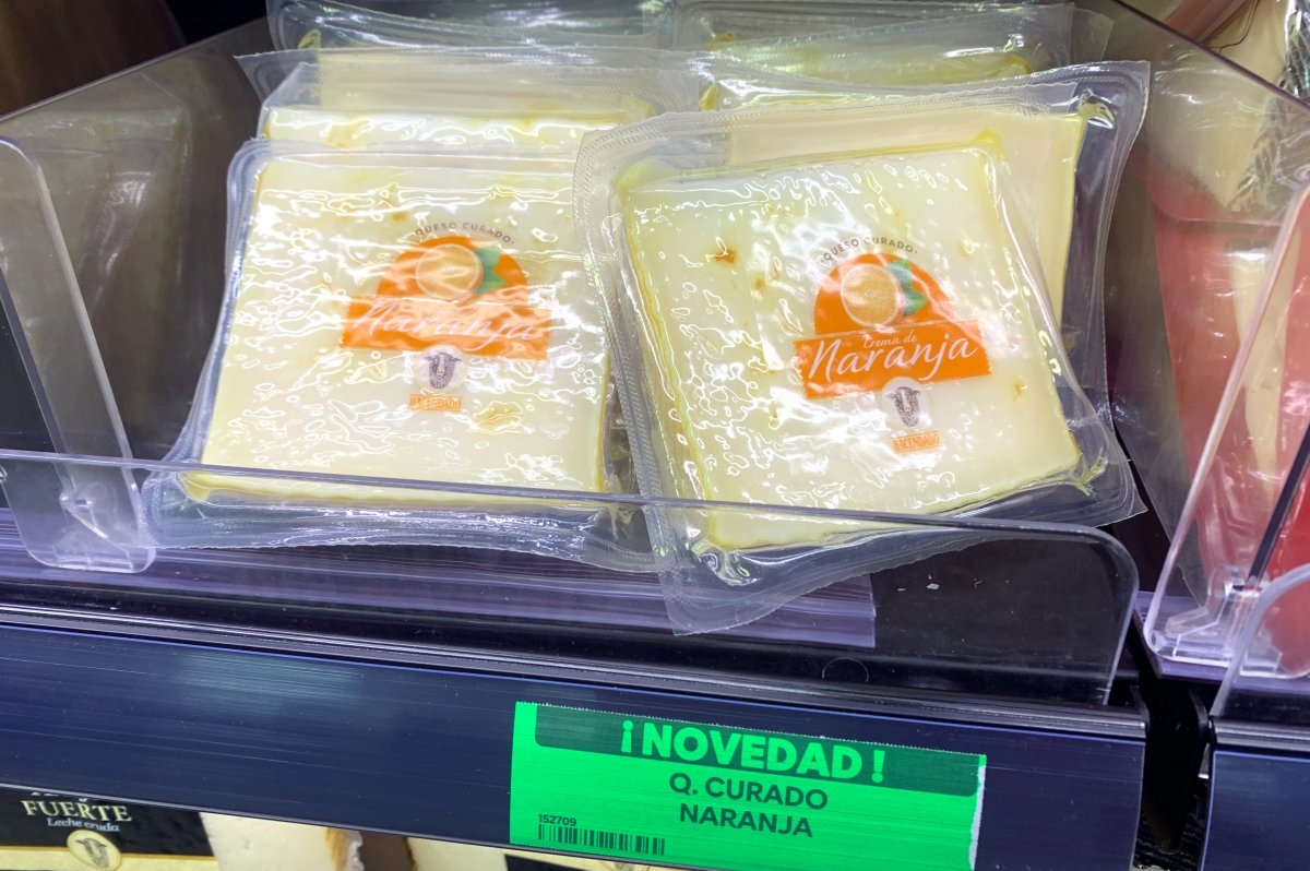 Queso curado con naranja de Mercadona