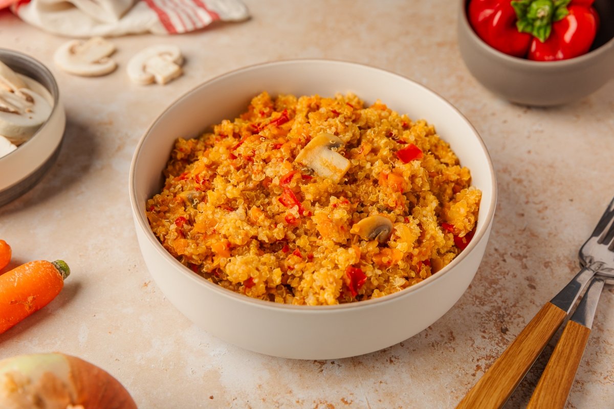 Quinoa con verduras en Thermomix servida