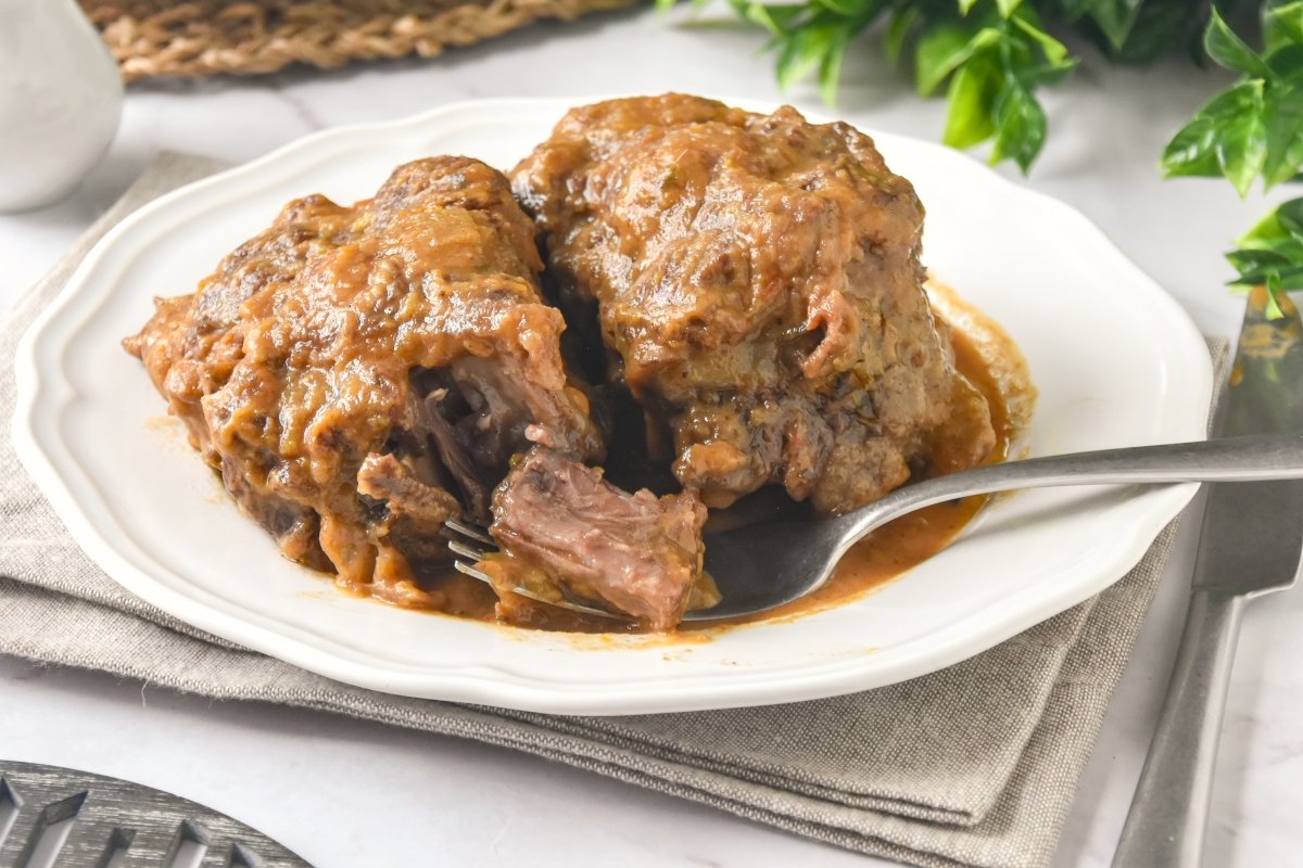 Rabo de ternera estofado al vino tinto