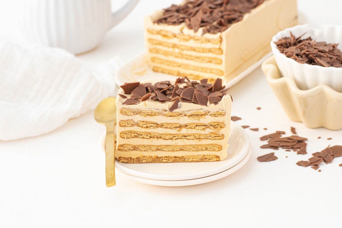 Tarta de galletas con crema de café