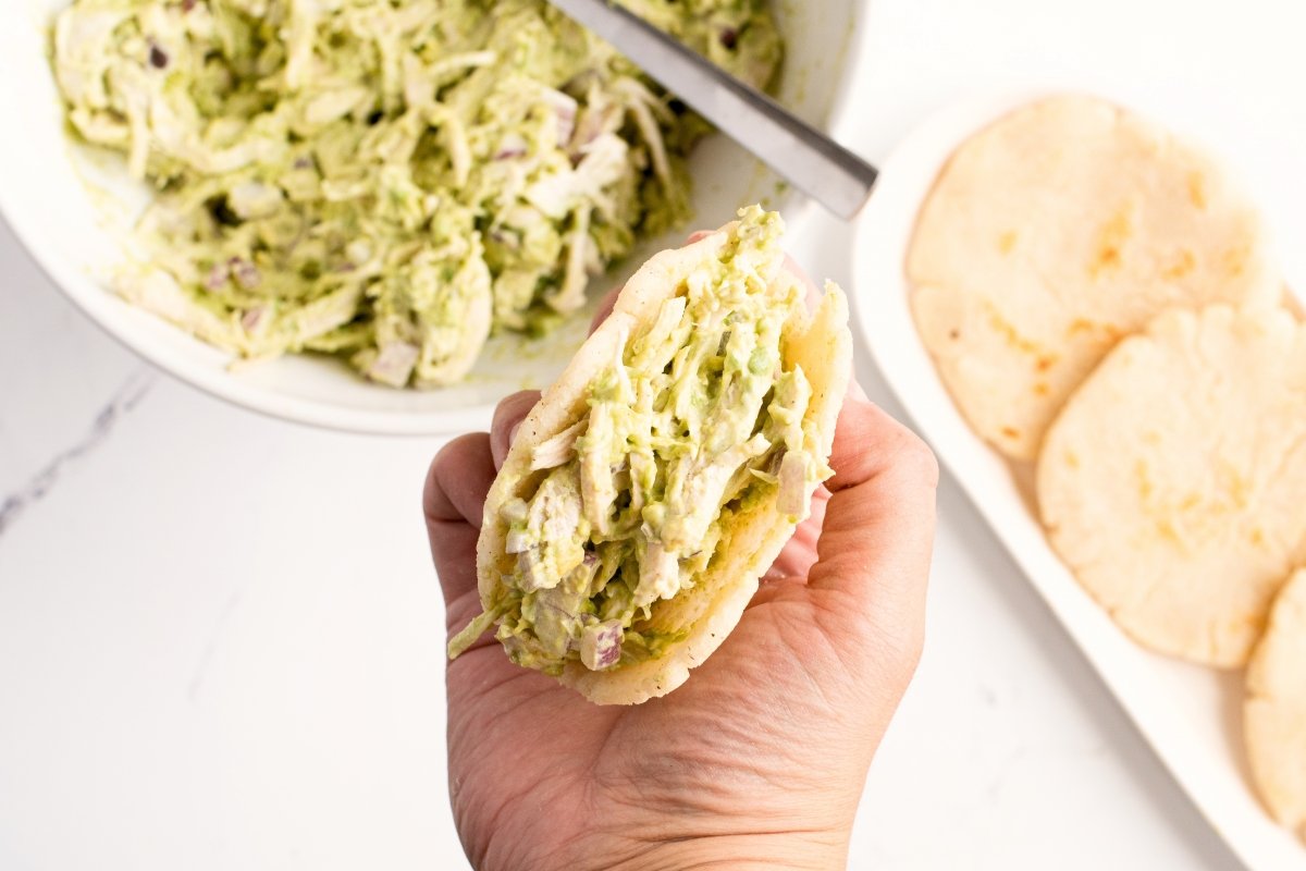 Rellenamos la arepa reina pepiada