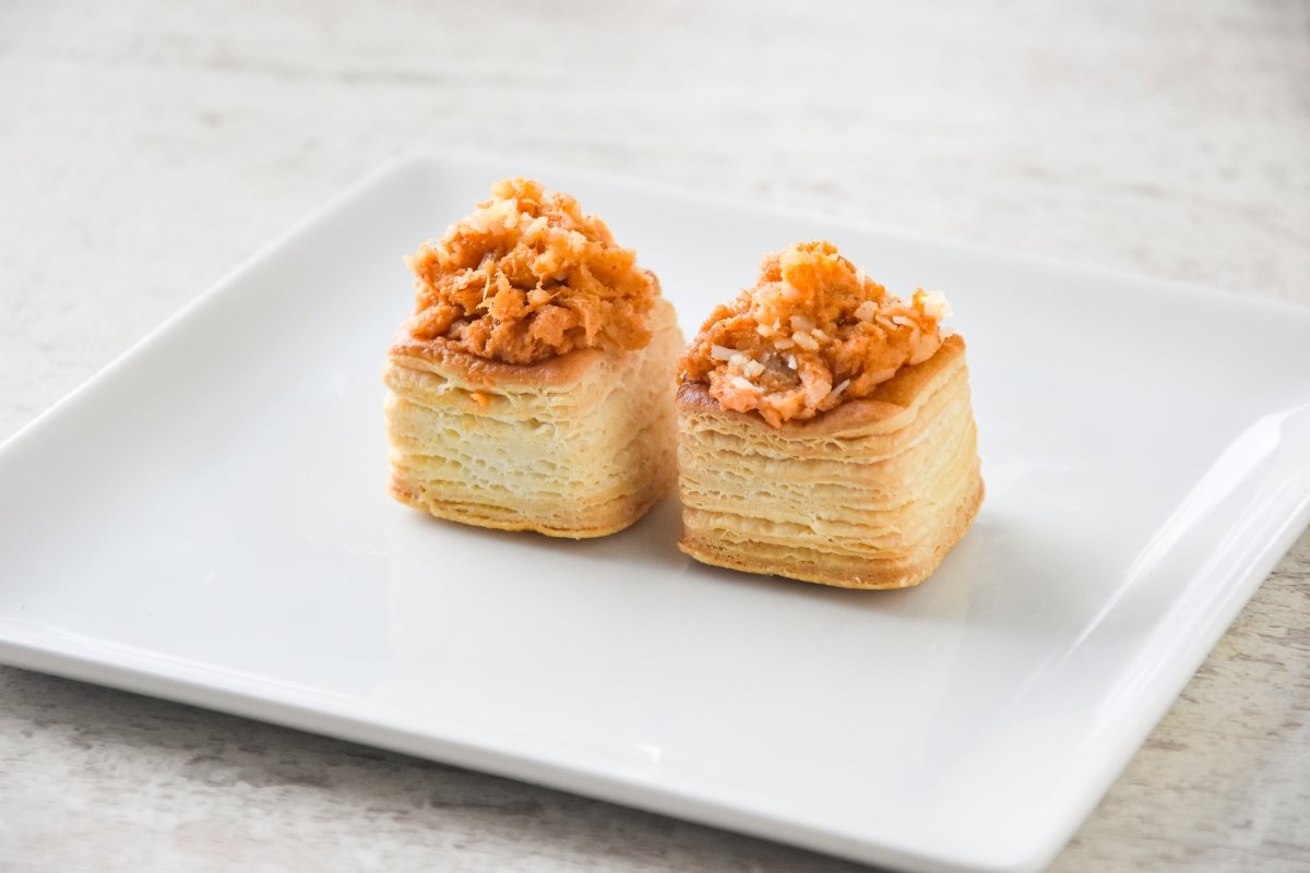 Rellenamos los volovanes de sobrasada