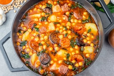Potaje de garbanzos a la antigua