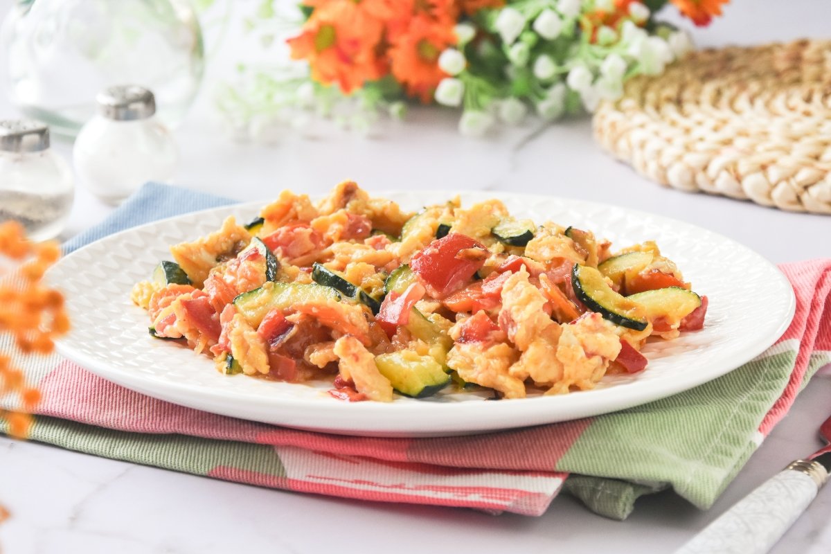 Revuelto de verduras casero