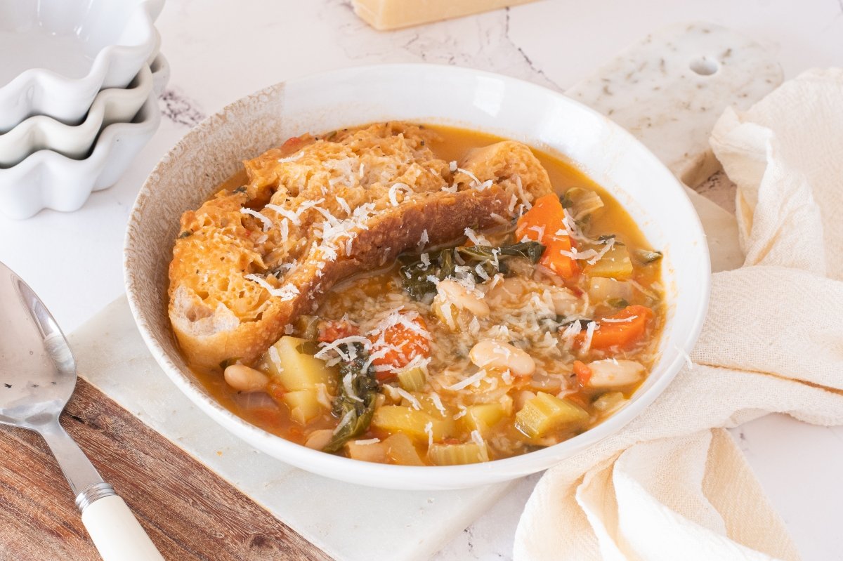 Ribollita en el plato