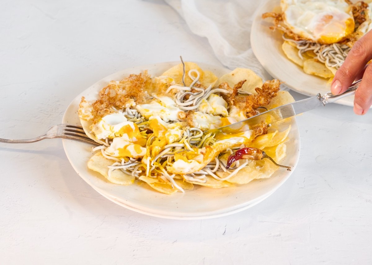 Rompiendo huevos rotos con gulas