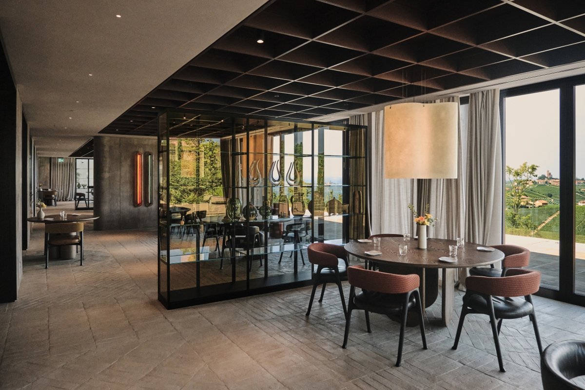 Sala del restaurante La Rei Natura de Italia