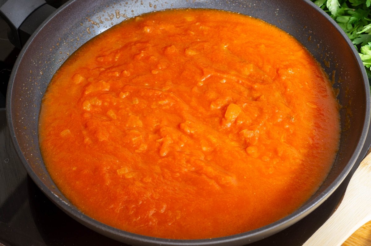 Salsa de tomate para la palometa