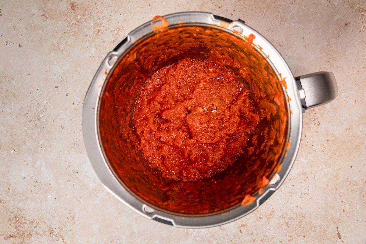 Salsa para el bacalao con tomate en Thermomix