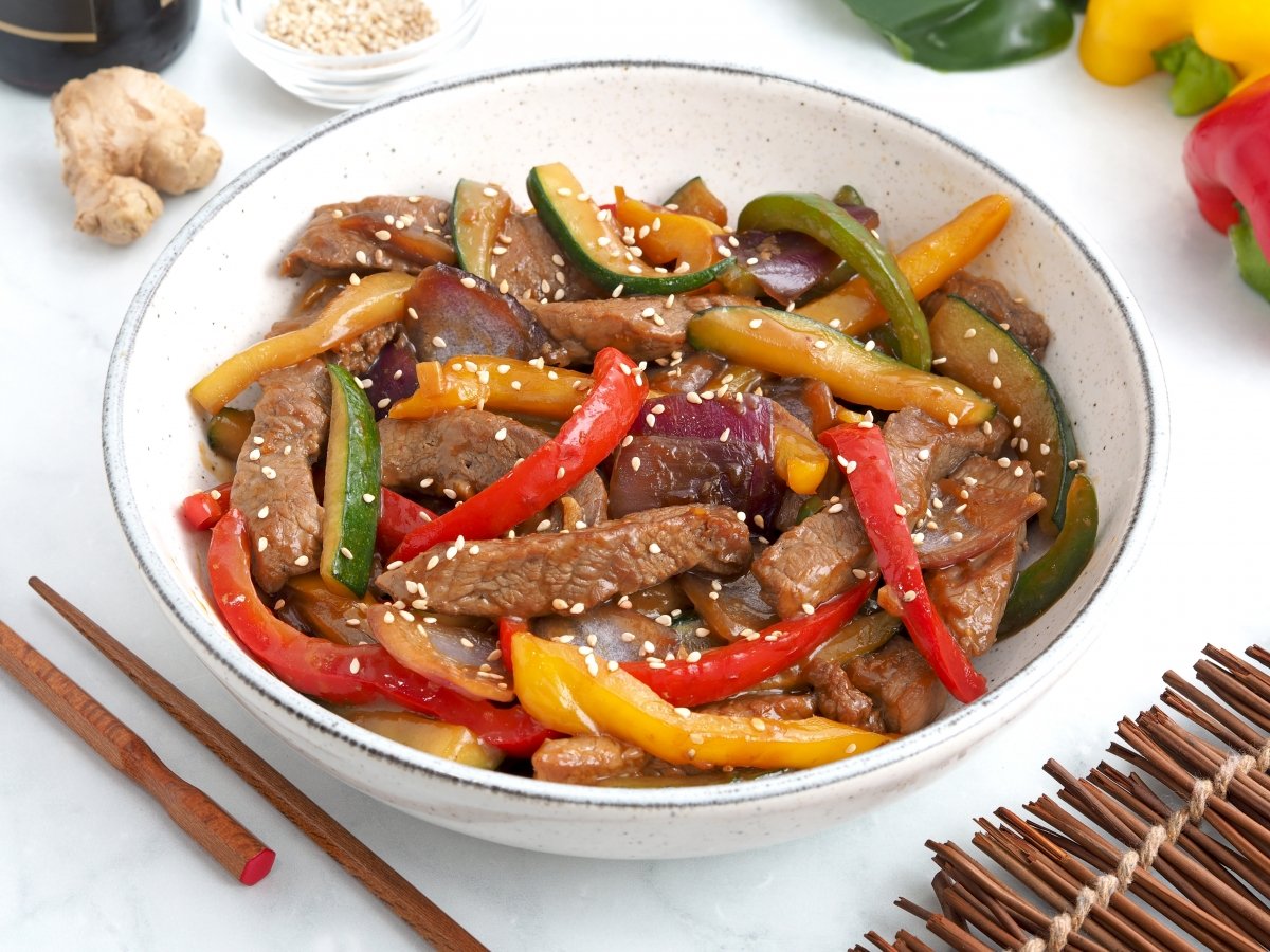 Salteado de ternera con verduras