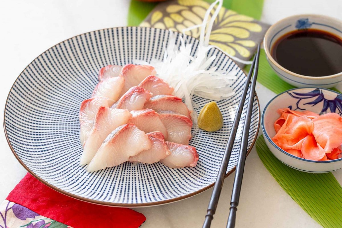 Sashimi de hamachi