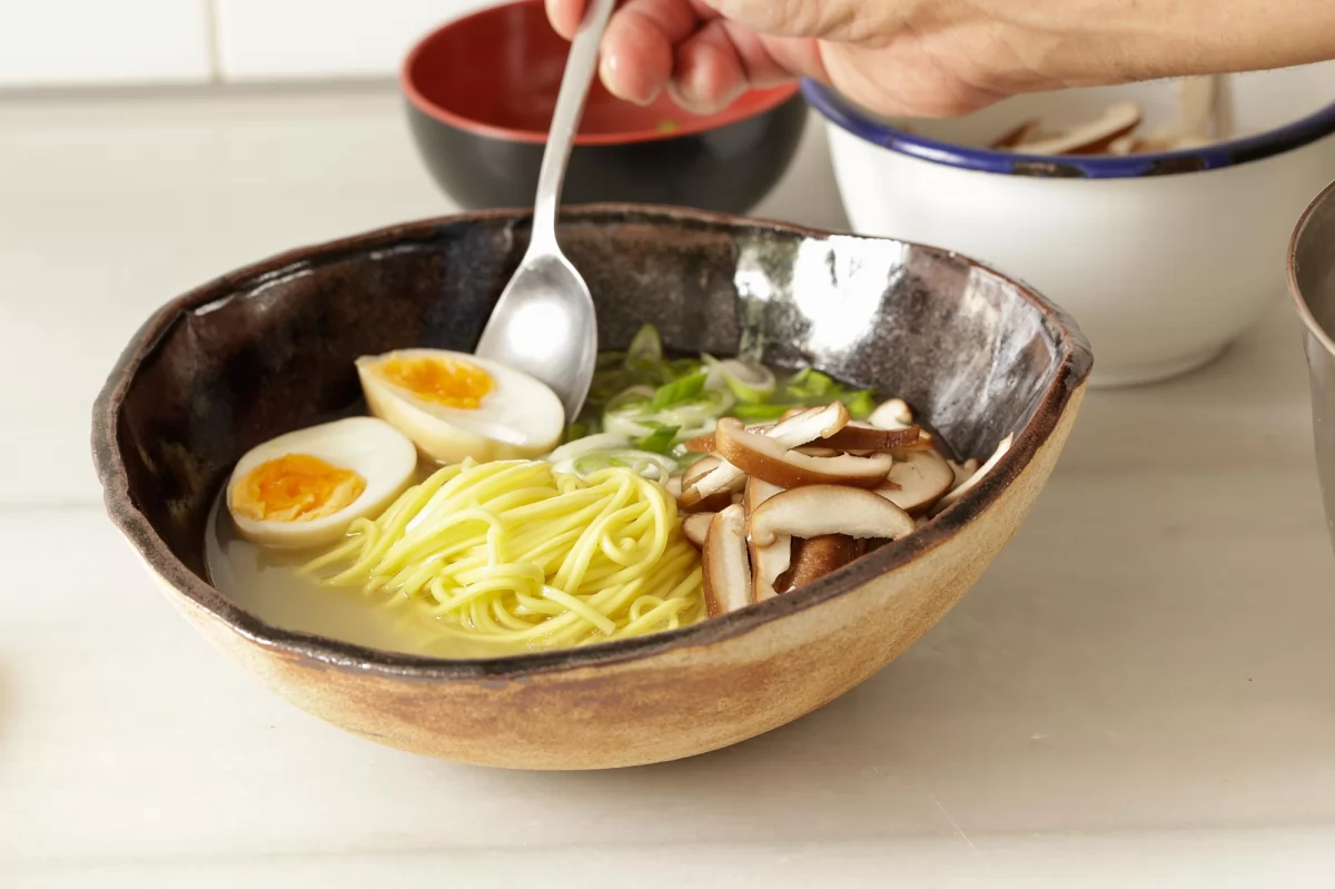 Cómo preparar ramen casero de pollo: una guía paso a paso