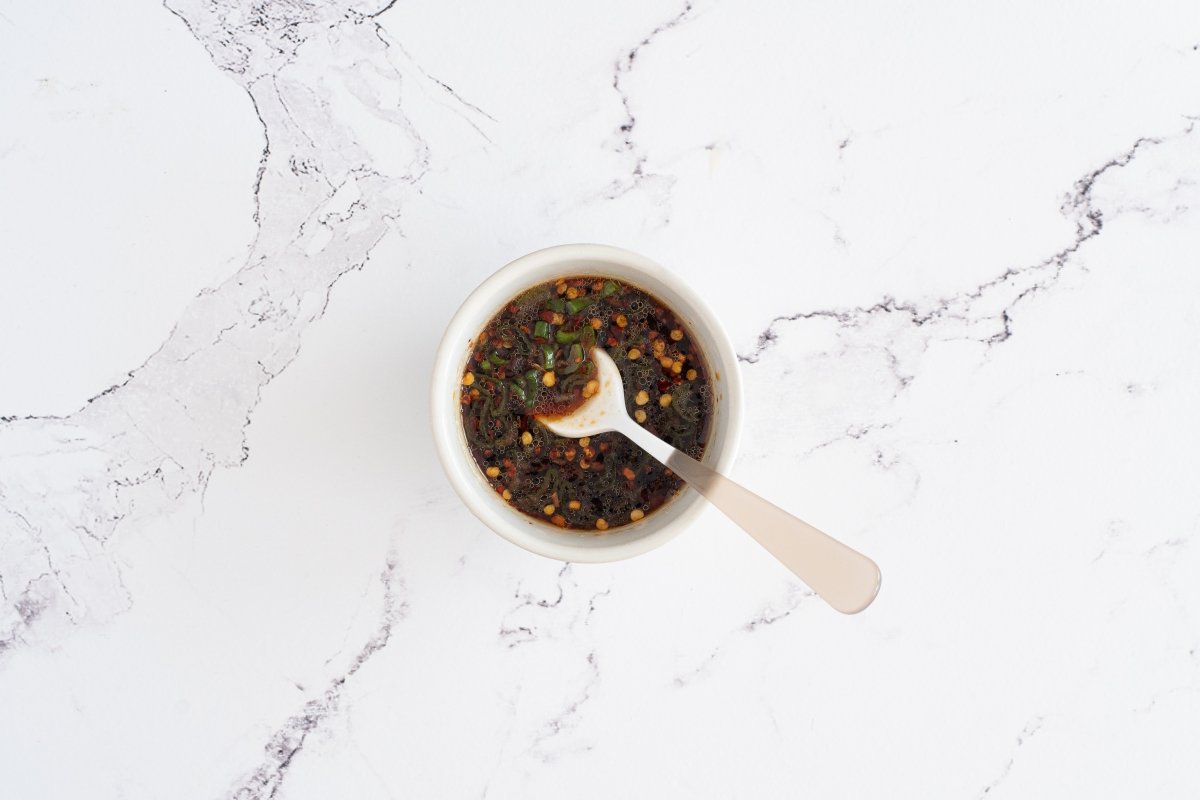 Servimos la salsa para gyozas