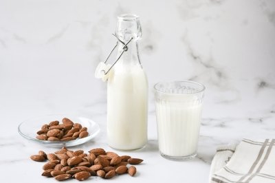 Leche de almendras
