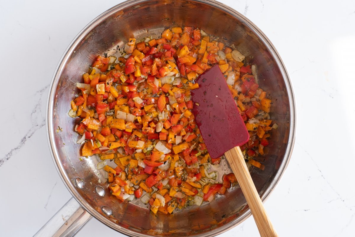 Sofreímos las verduras del pastelón