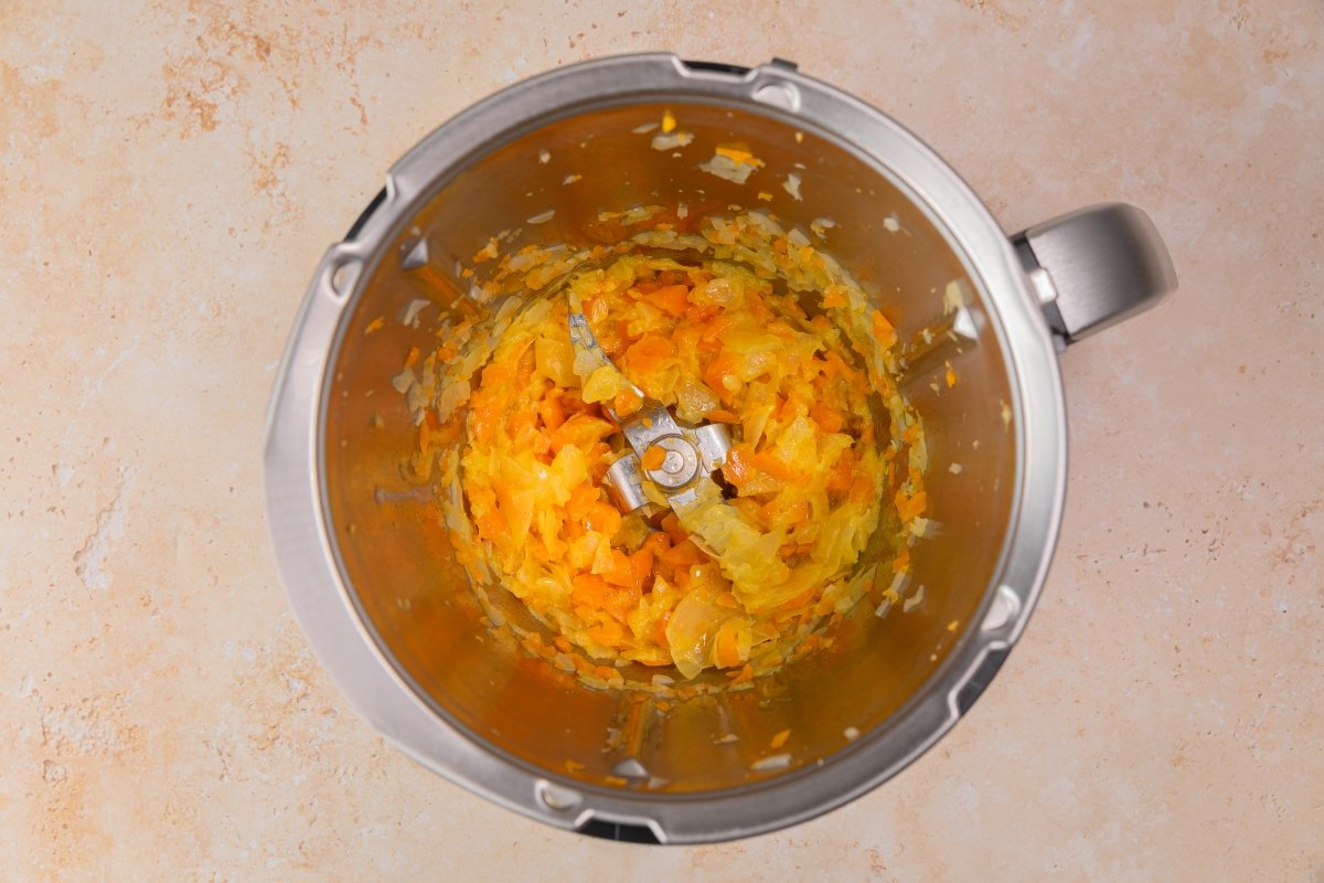 Sofrito del arroz nelba con y sin Thermomix