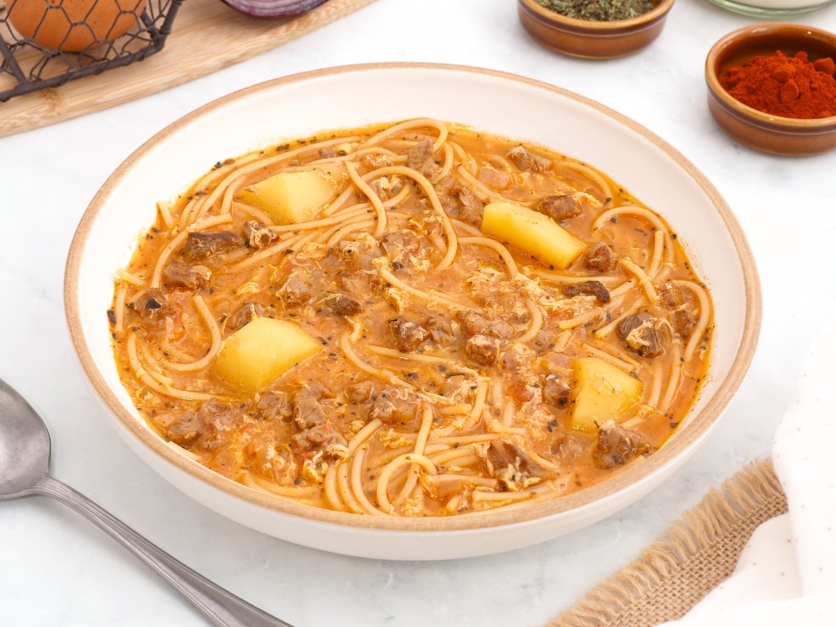 Sopa a la minuta lista para servir