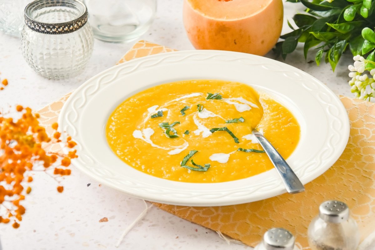 Sopa de calabaza lista para comer