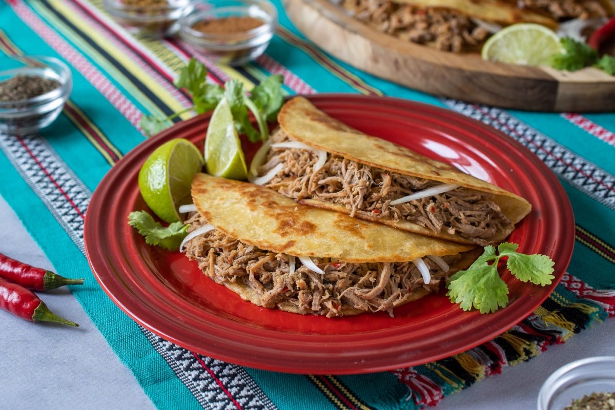 Tacos de barbacoa servidos