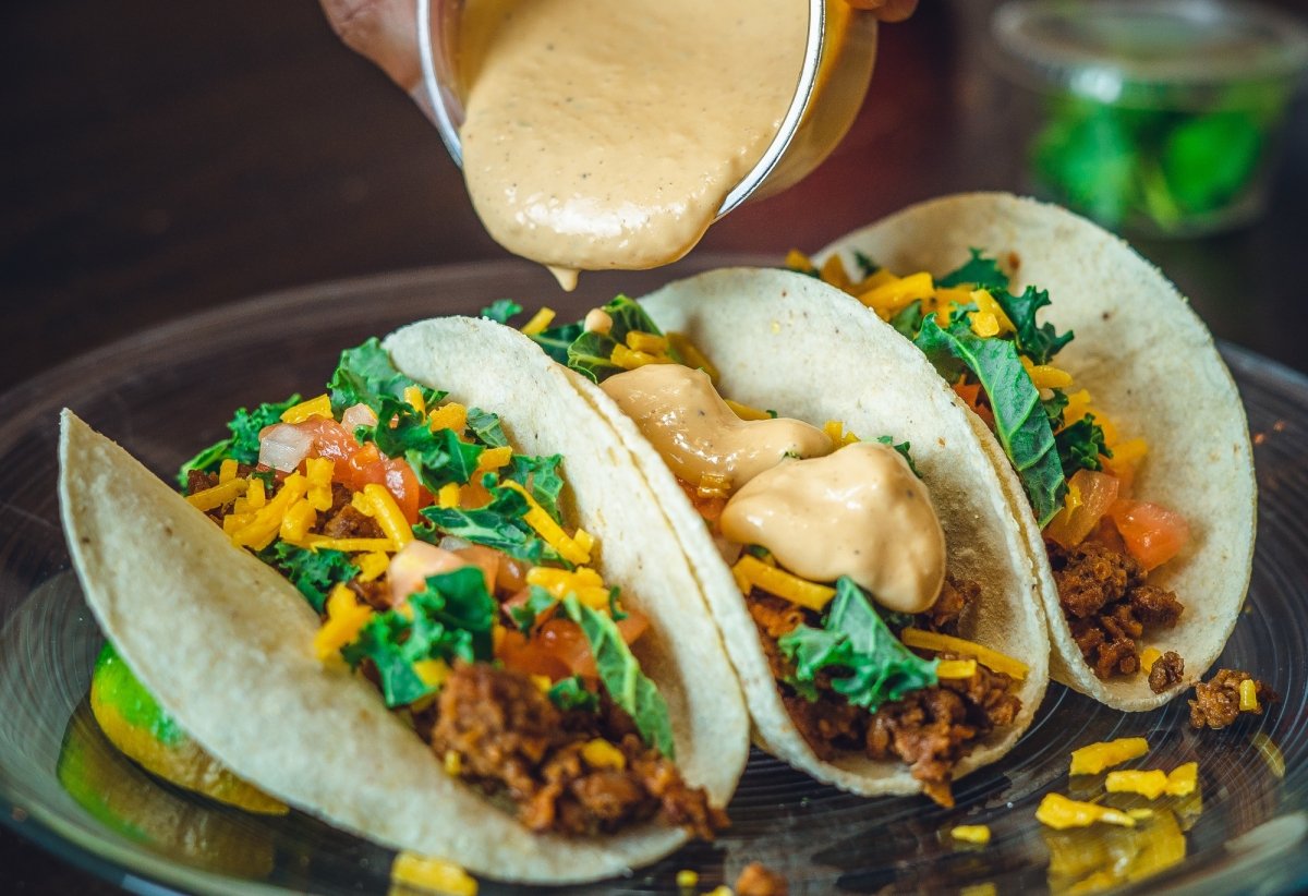 Tacos mexicanos de tortilla listos para comer