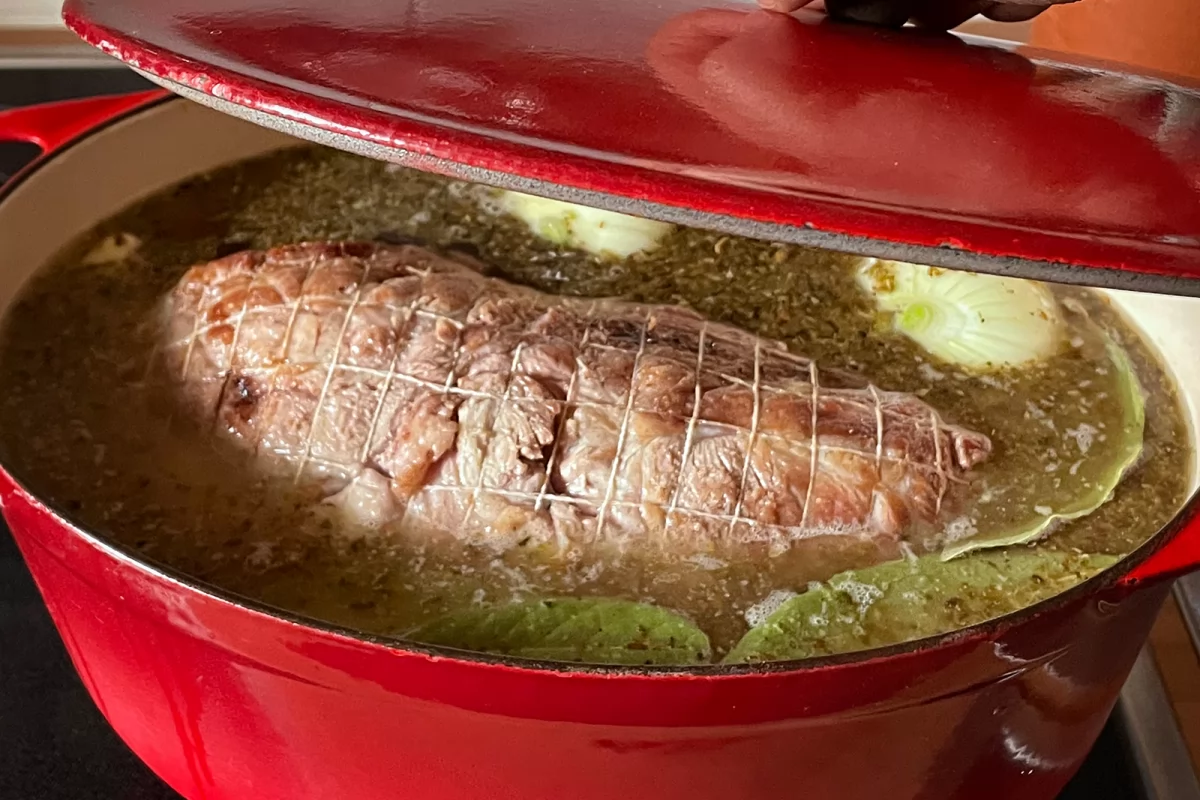 Tapar la carne mechada *