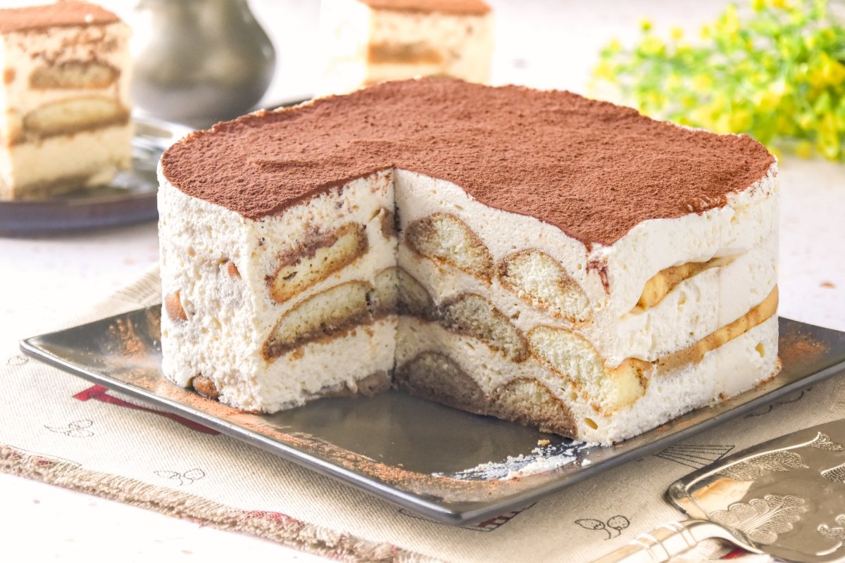 Tarta de tiramisú lista para comer