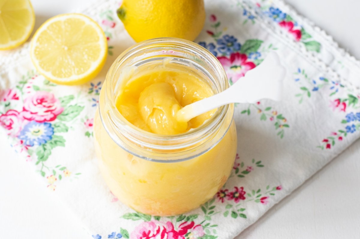 Textura de la crema de limón o lemon curd