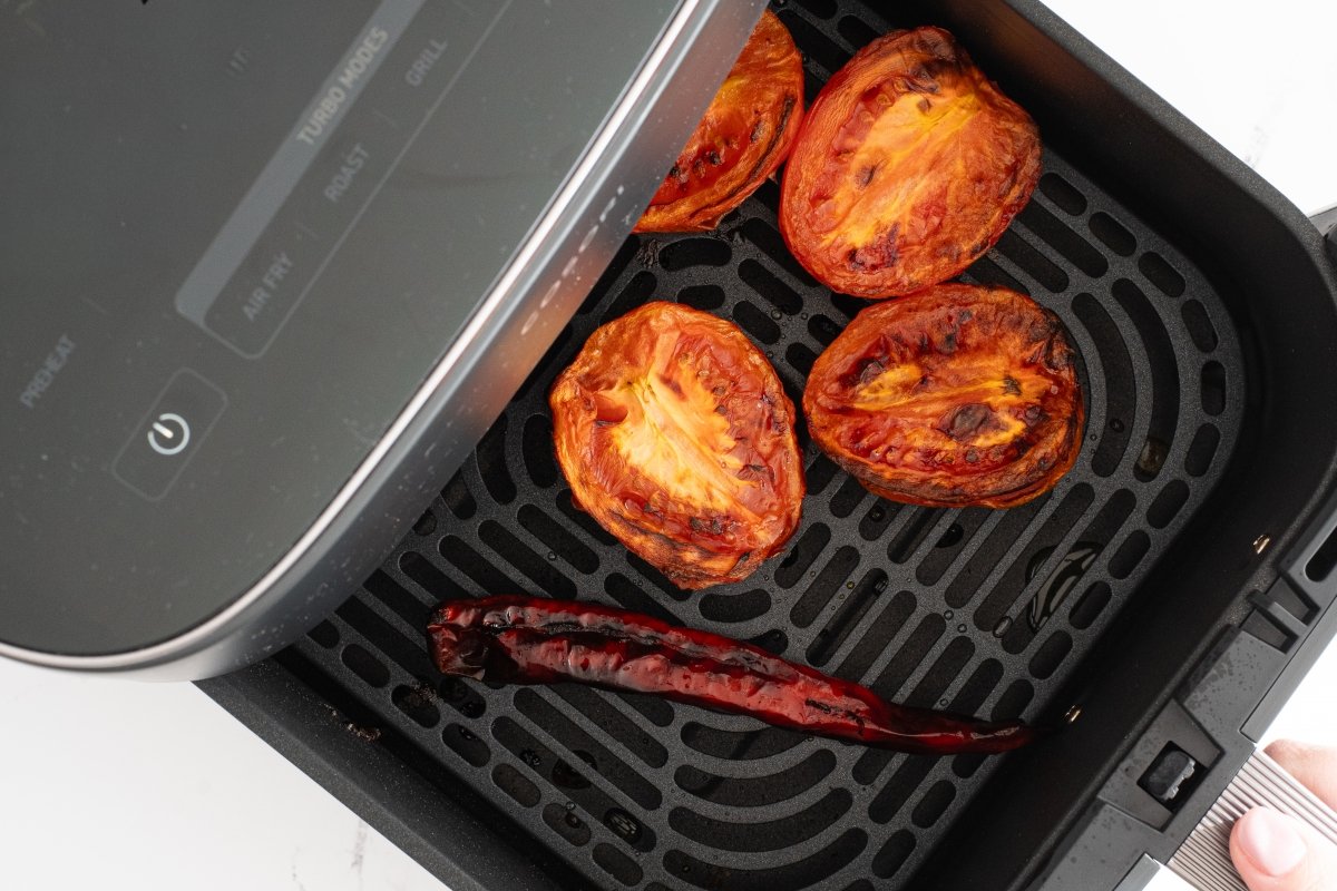 Tomates de la salsa cocinados