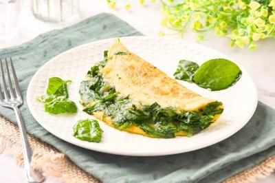 Tortilla de espinacas y queso
