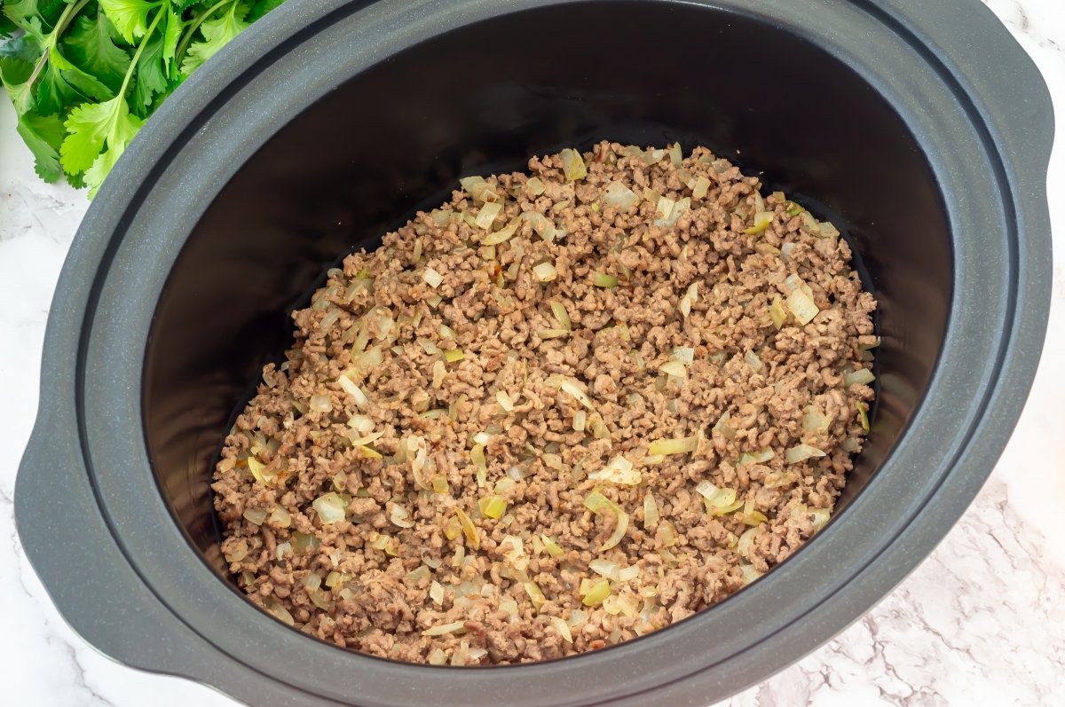 Transferir a la Crock Pot para hacer el chili con carne