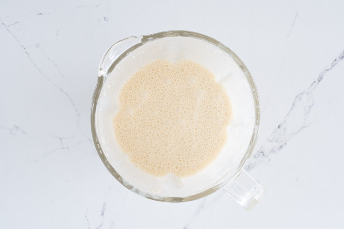 Triturar la masa de los panqueques