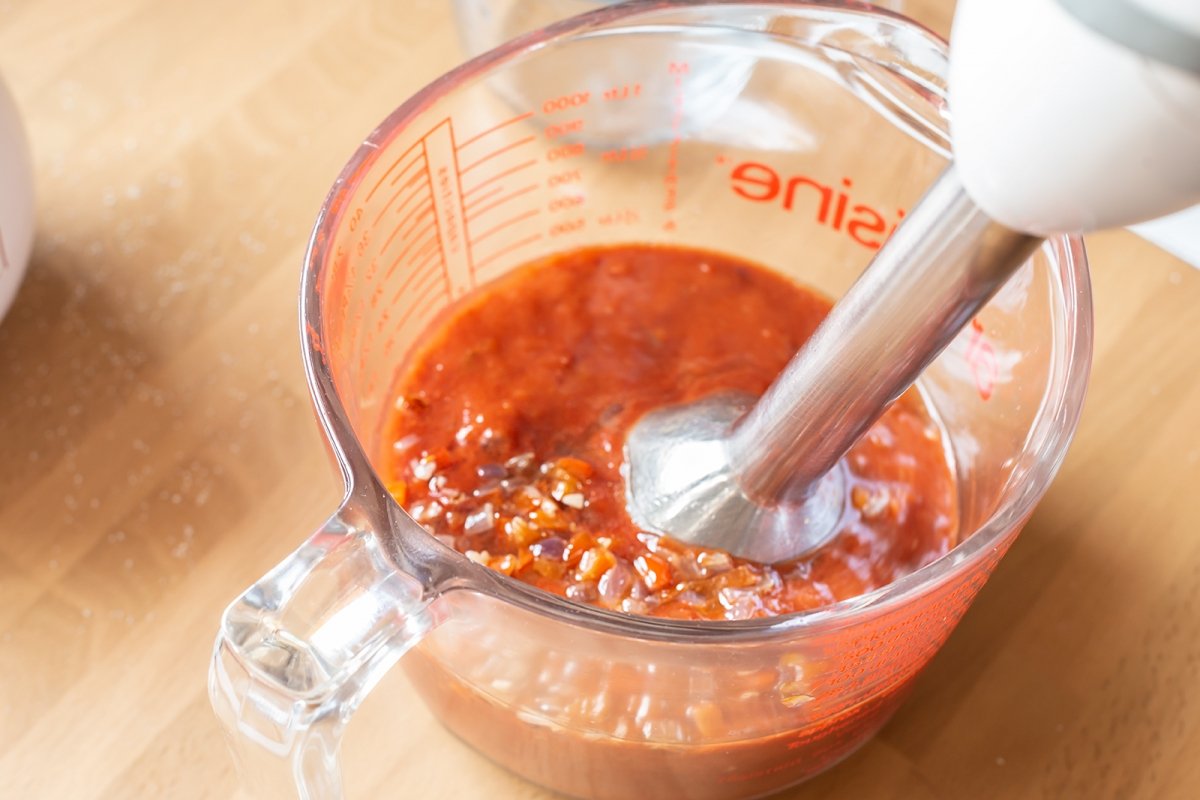 Triturar salsa