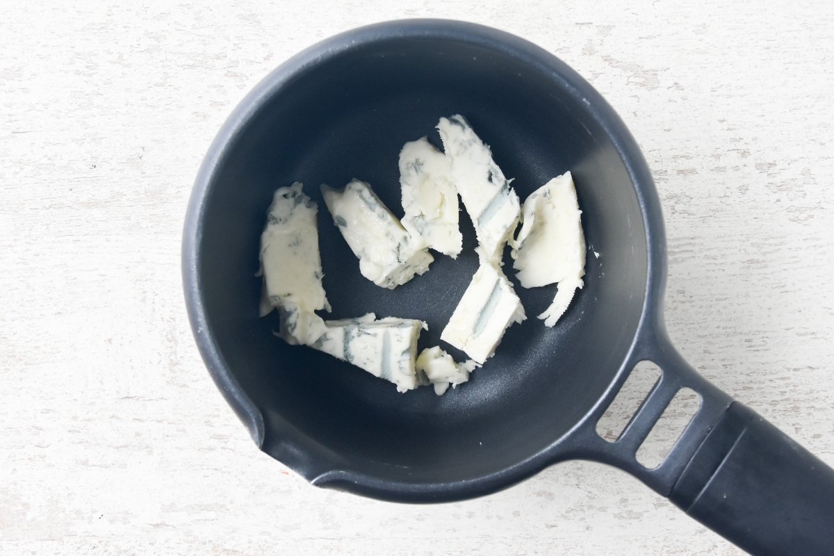 Troceamos el queso azul