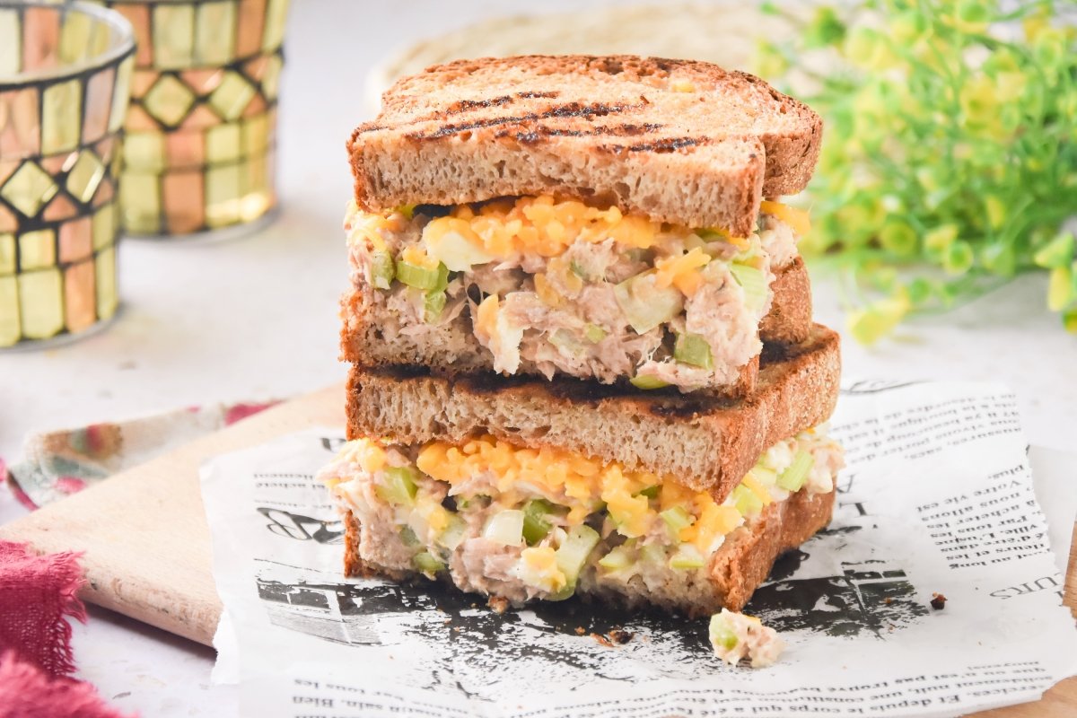 Tuna melt